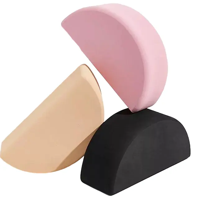 Félhold alakú jógablokk